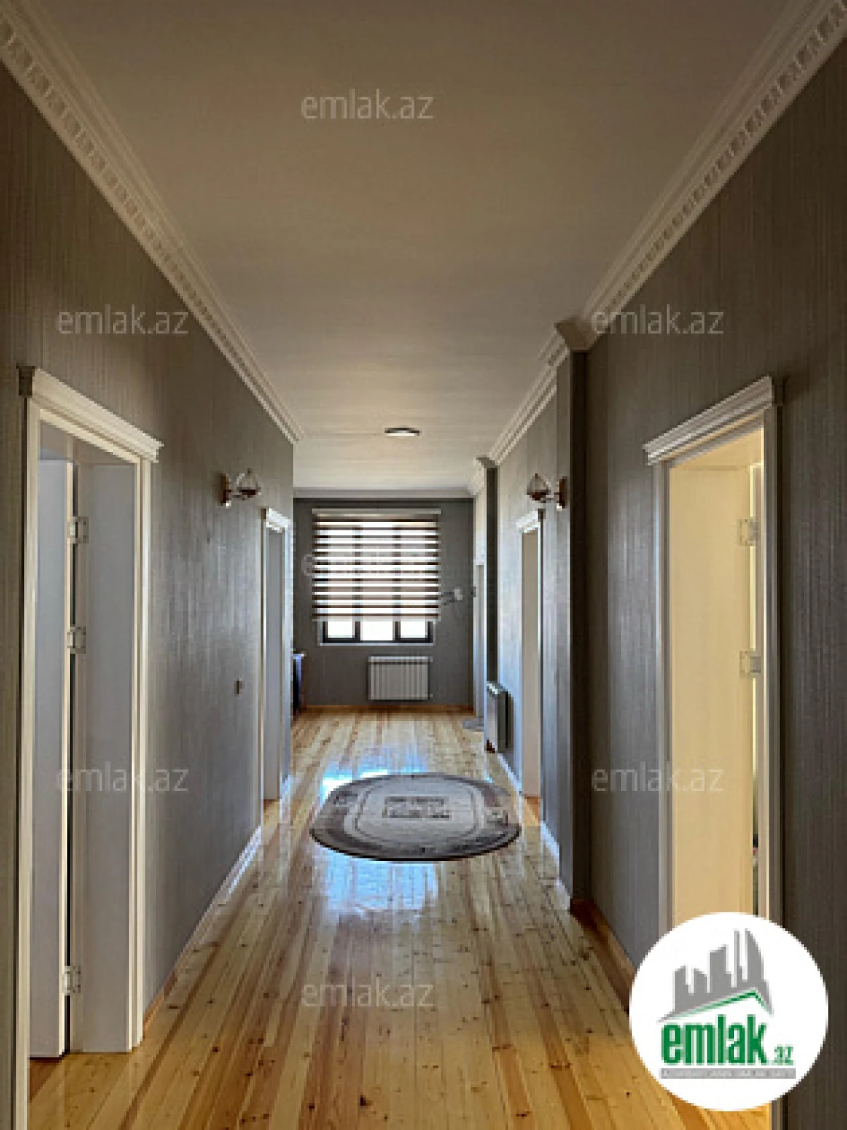 Satılır 6 otaqlı həyət evi 472 m²