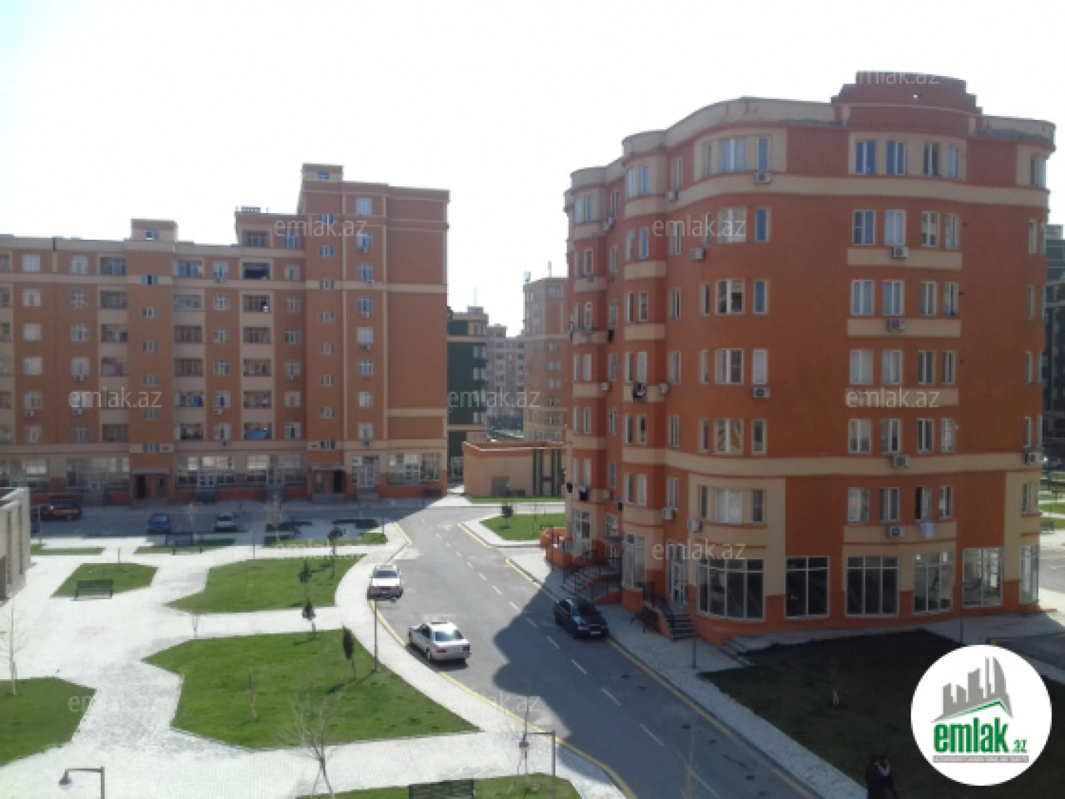 Satılır 3 otaqlı yeni tikili 90 m²