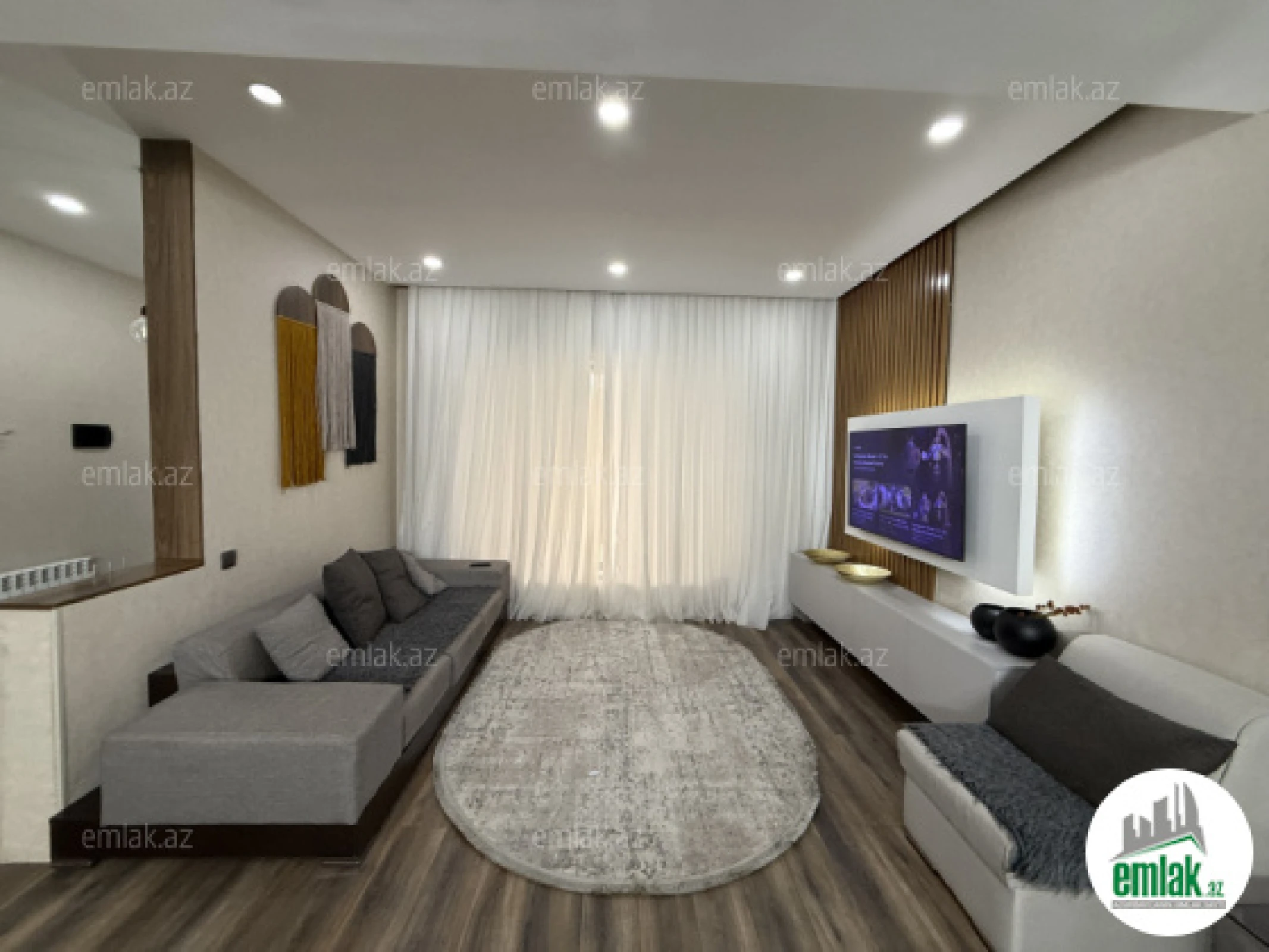 Satılır 7 otaqlı mənzil 220 m²