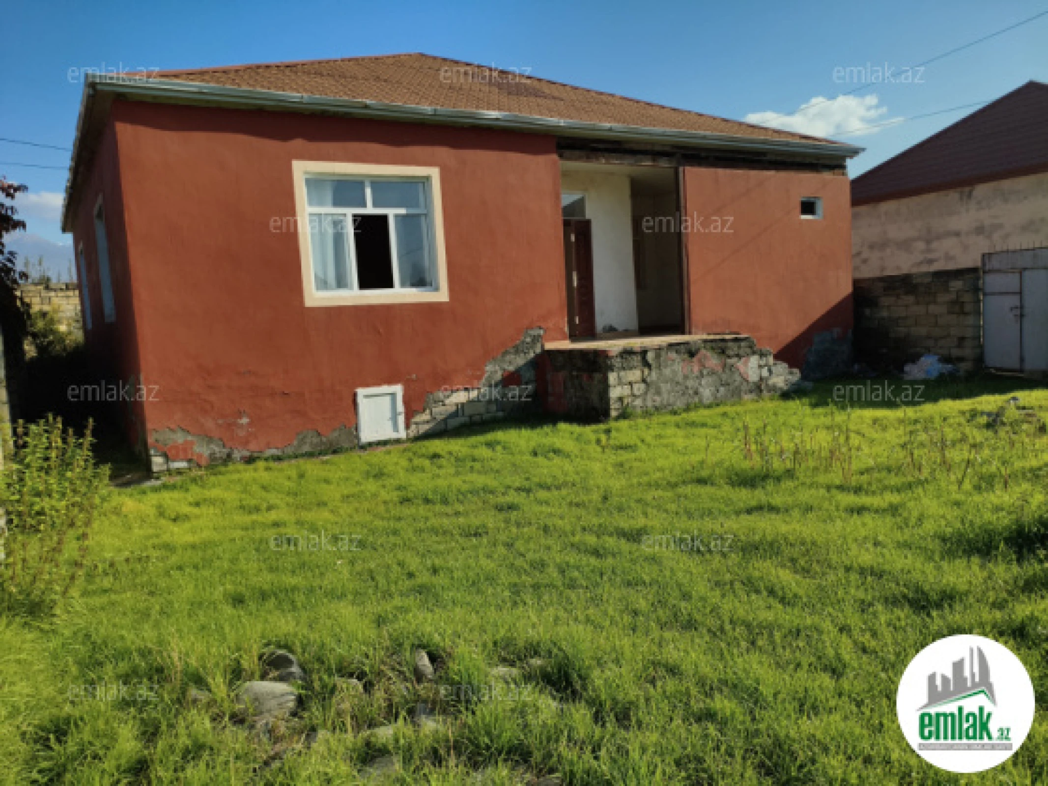 Satılır 4 otaqlı həyət evi 165 m²