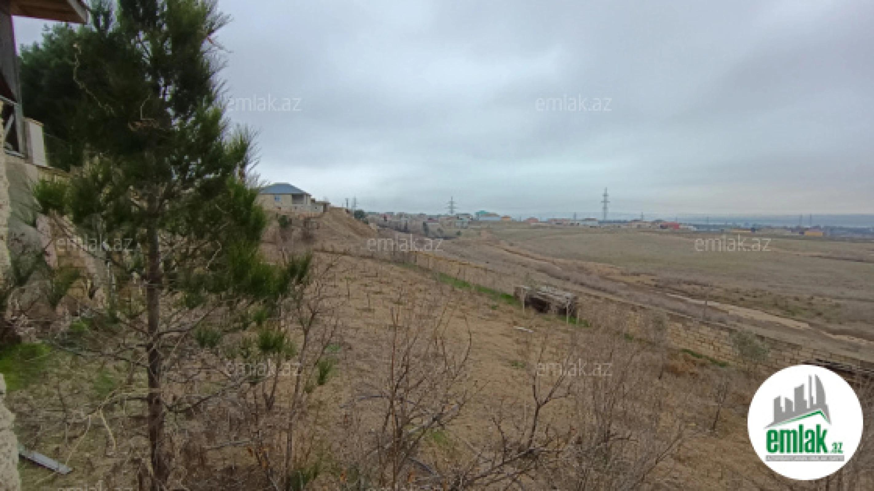 Satılır torpaq sahəsi 12 m²