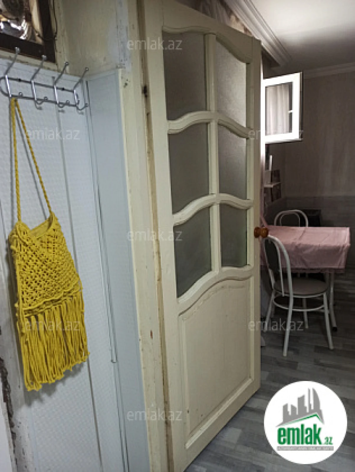 Satılır 1 otaqlı köhnə tikili 20 m²