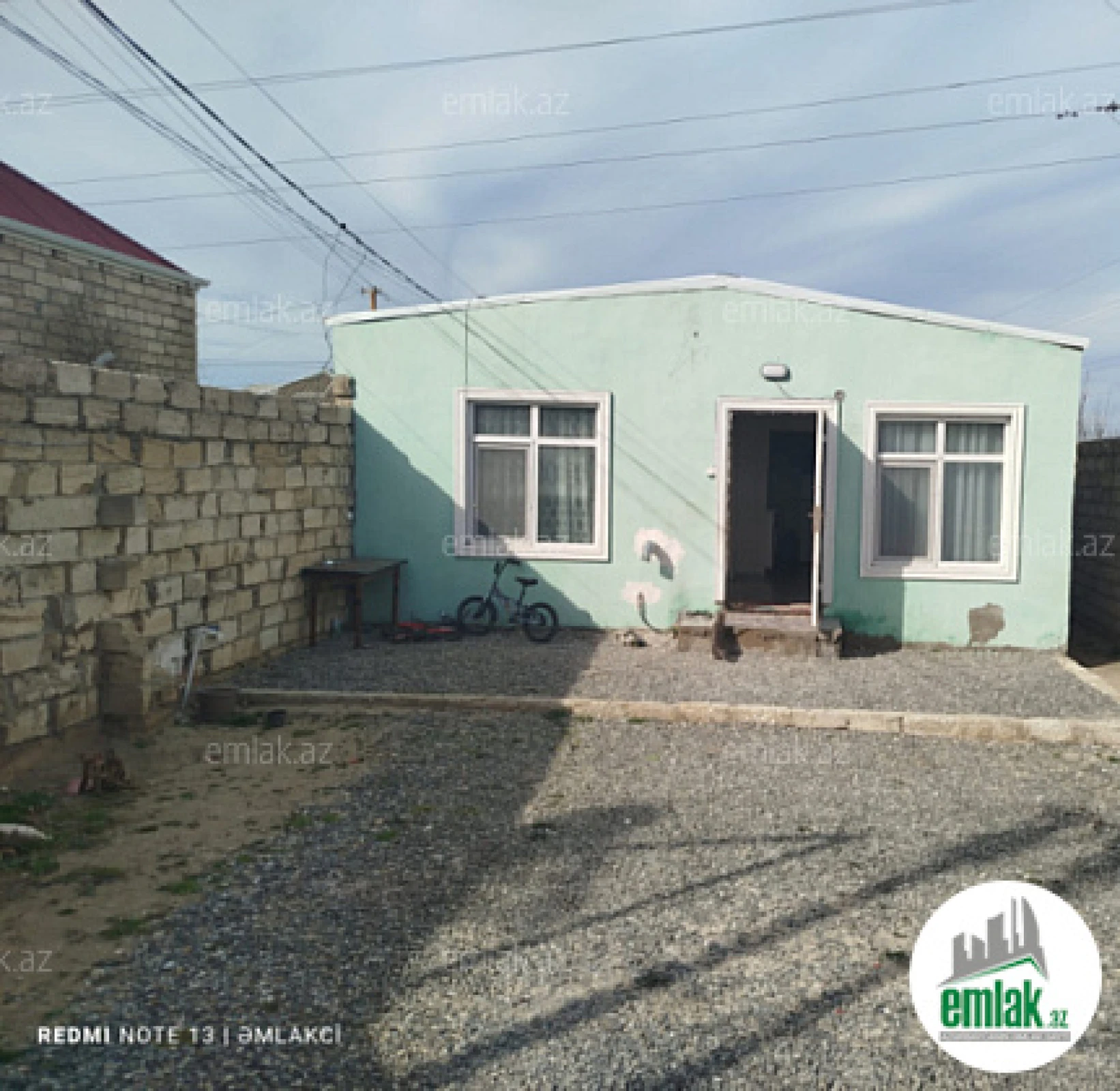 Satılır 2 otaqlı həyət evi 60 m²