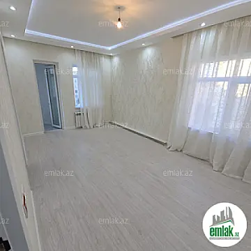 Satılır 2 otaqlı köhnə tikili 33 m²