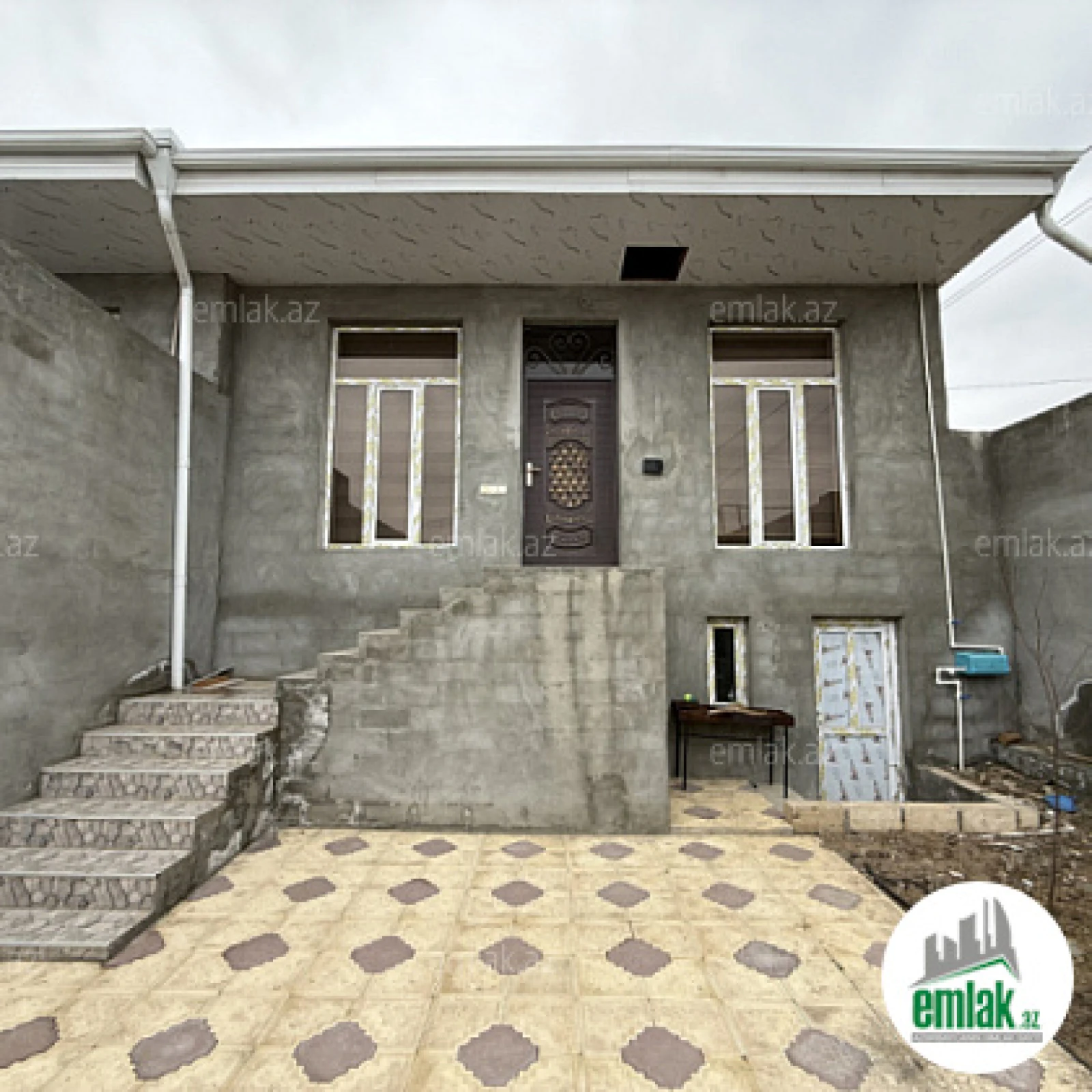 Satılır 3 otaqlı həyət evi 60 m²