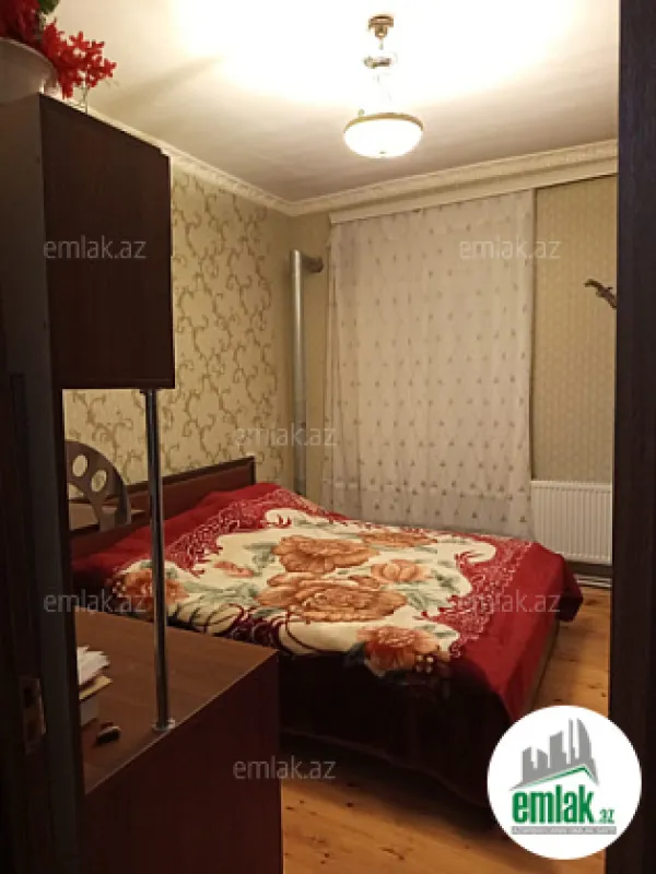 Satılır 3 otaqlı həyət evi 73 m²