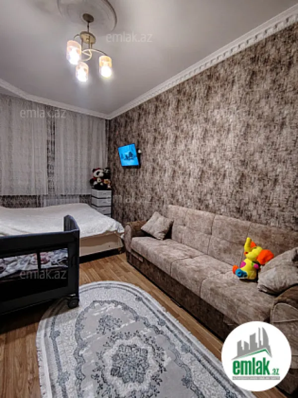 Satılır 3 otaqlı köhnə tikili 60 m²