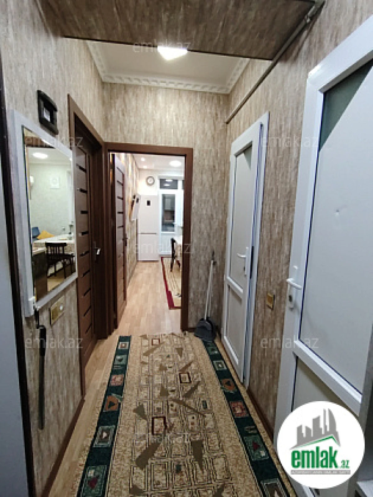 Satılır 3 otaqlı köhnə tikili 60 m²