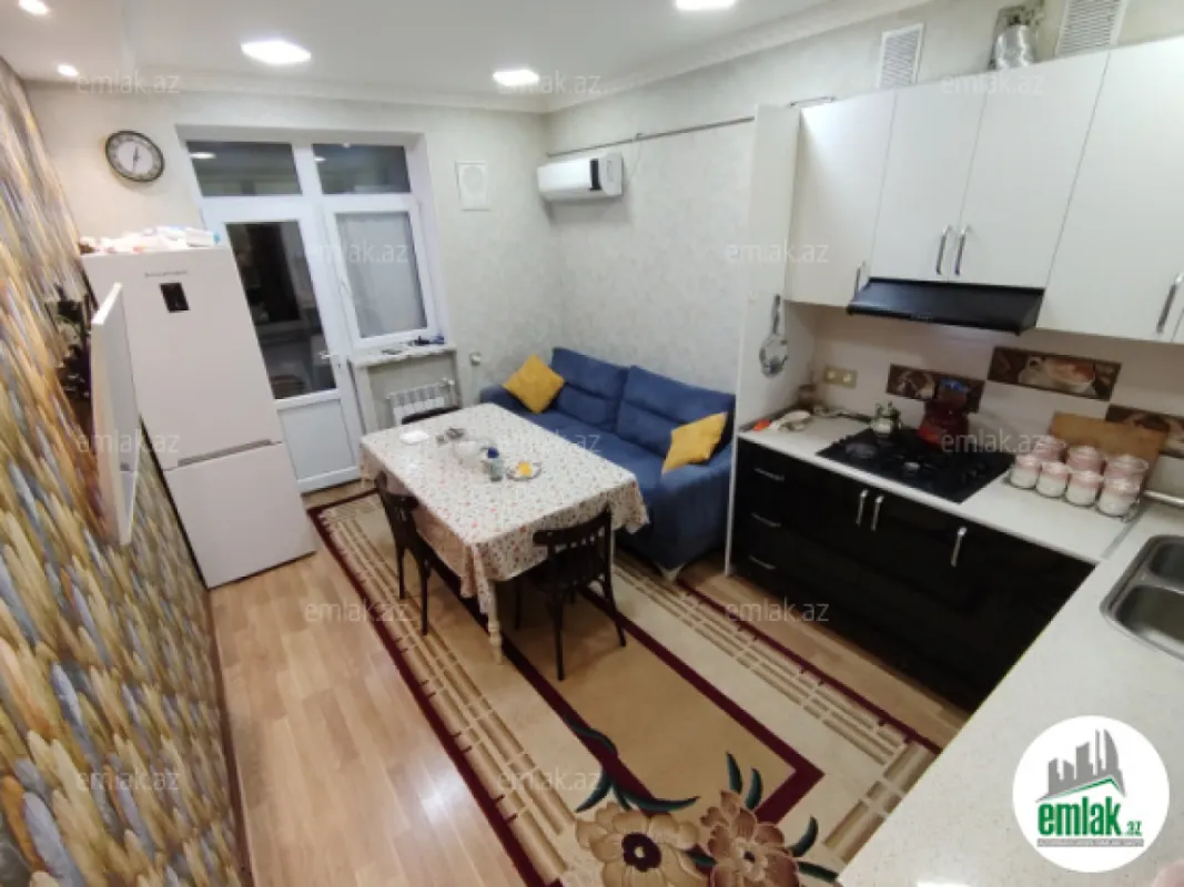Satılır 3 otaqlı köhnə tikili 60 m²