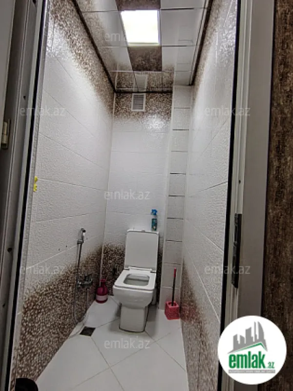 Satılır 3 otaqlı köhnə tikili 60 m²