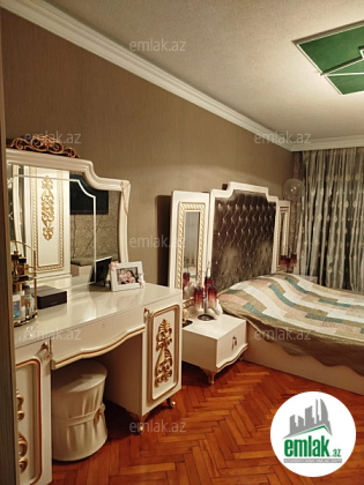 Satılır 3 otaqlı yeni tikili 70 m²