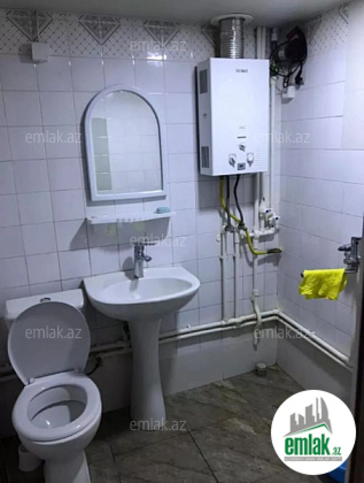 Satılır 3 otaqlı yeni tikili 40 m²