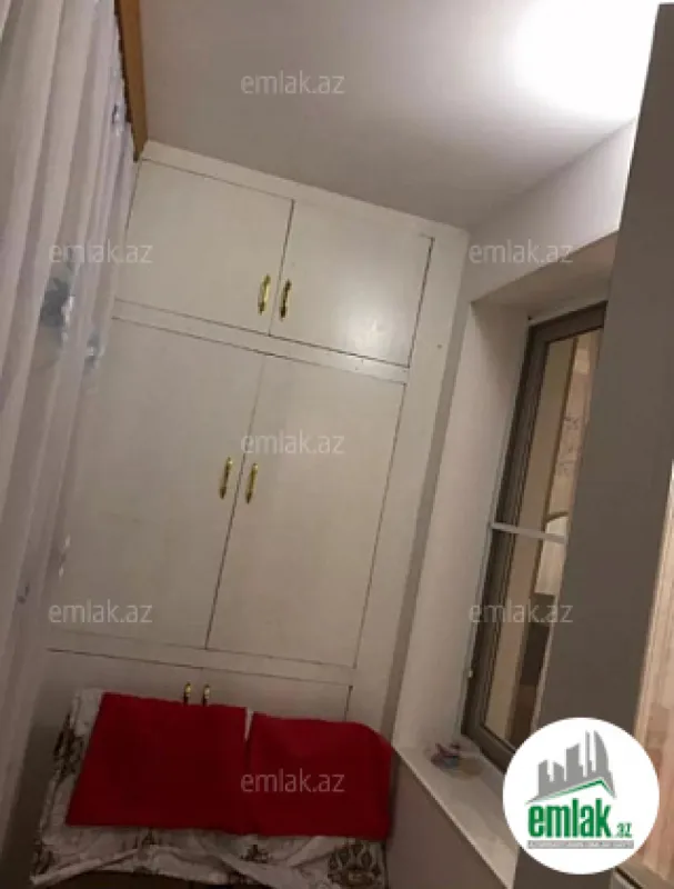 Satılır 3 otaqlı yeni tikili 40 m²