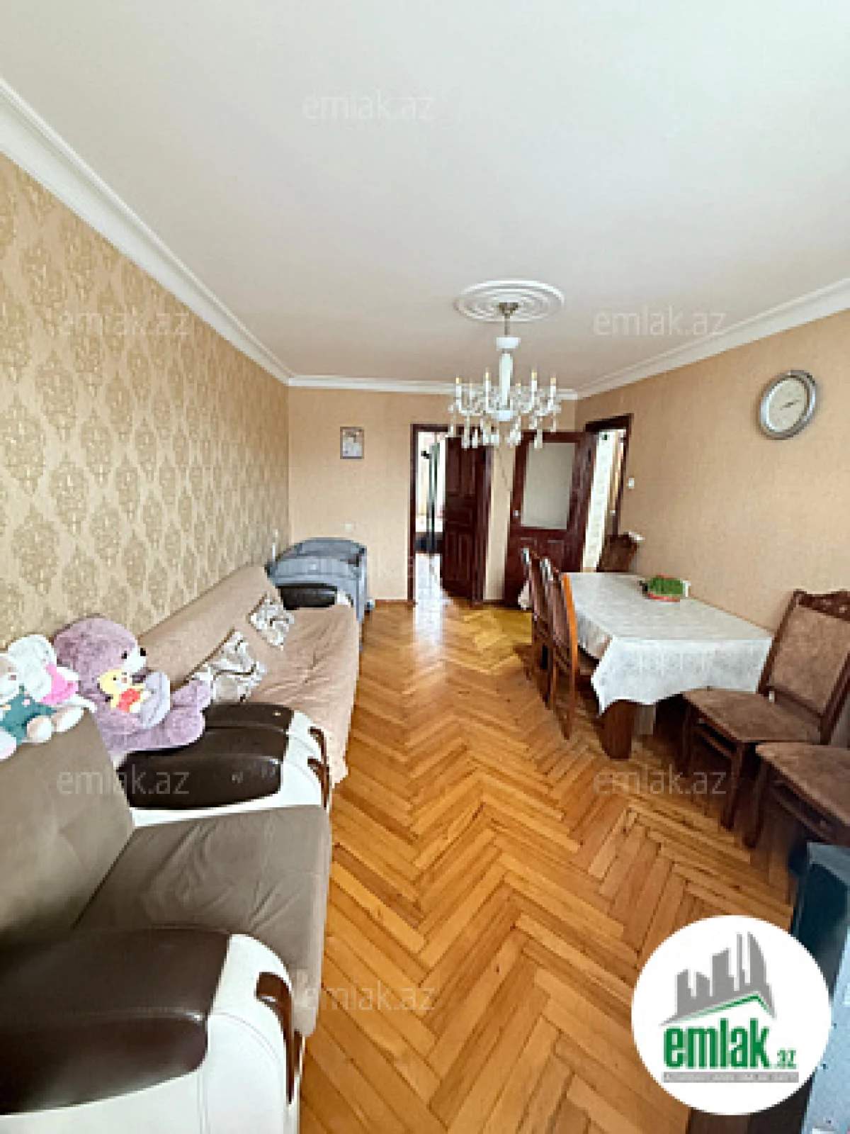 Satılır 3 otaqlı köhnə tikili 75 m²