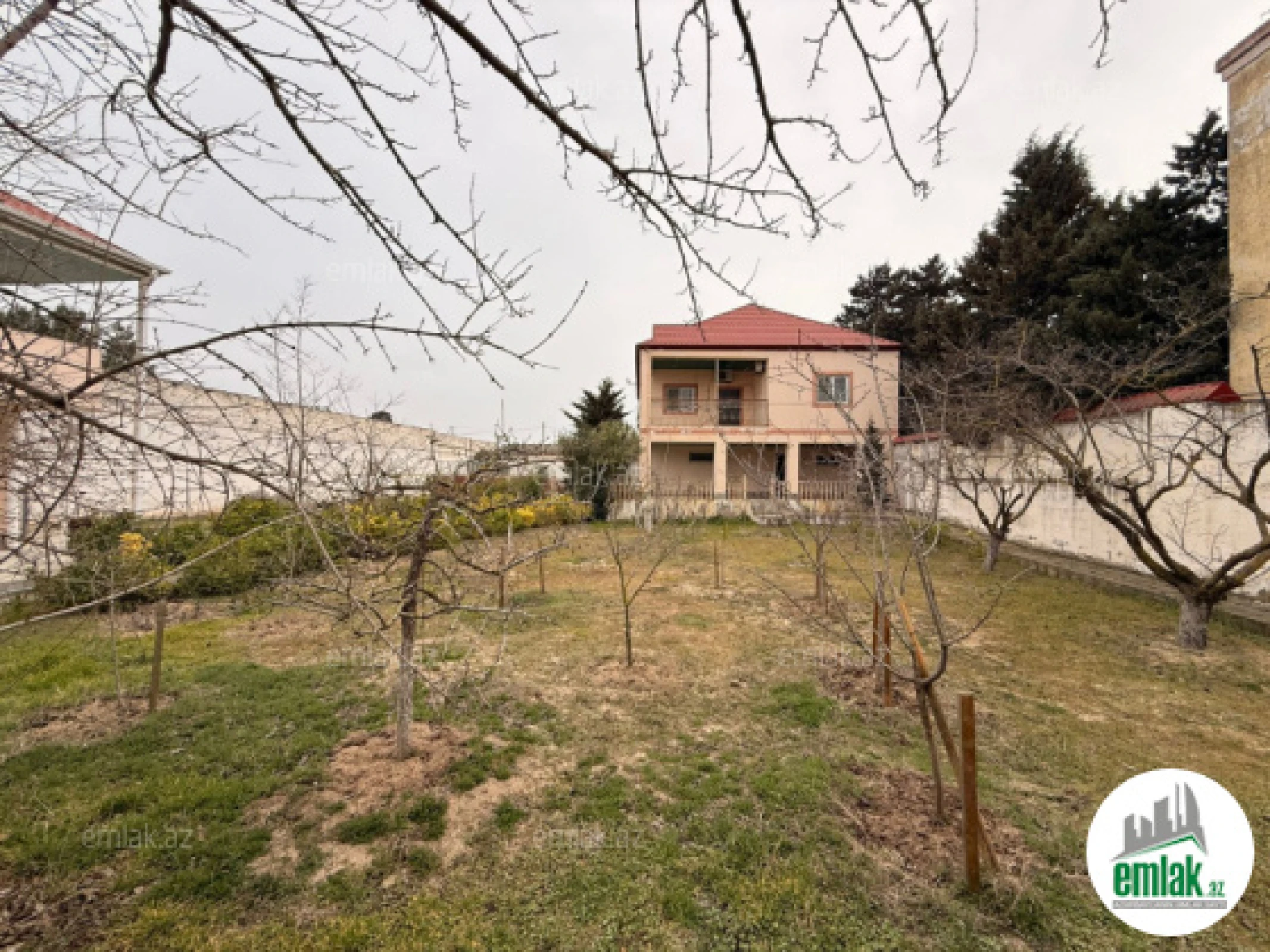 Satılır torpaq sahəsi 12 m²