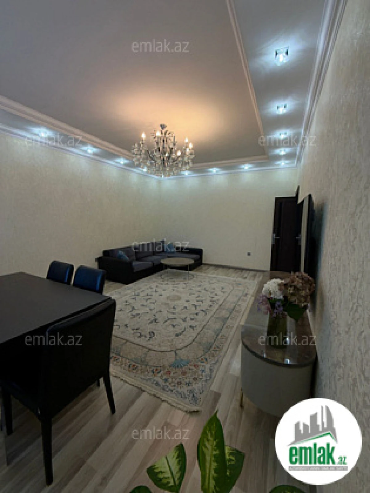 Satılır 3 otaqlı yeni tikili 105 m²