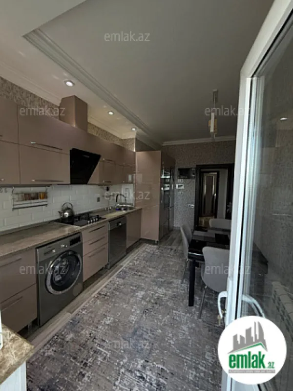 Satılır 3 otaqlı yeni tikili 105 m²