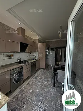 Satılır 3 otaqlı yeni tikili 105 m²