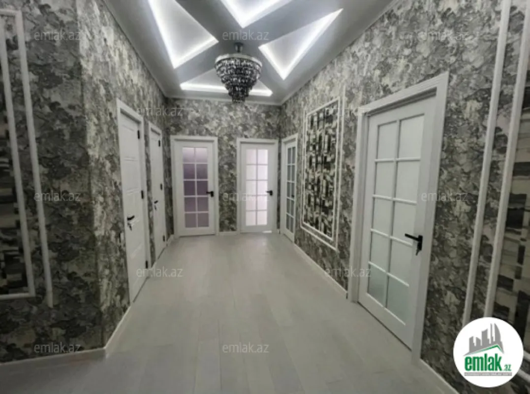 Satılır 3 otaqlı yeni tikili 127 m²