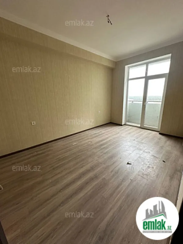 Satılır 3 otaqlı yeni tikili 77 m²