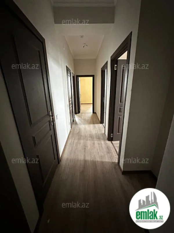 Satılır 3 otaqlı yeni tikili 77 m²