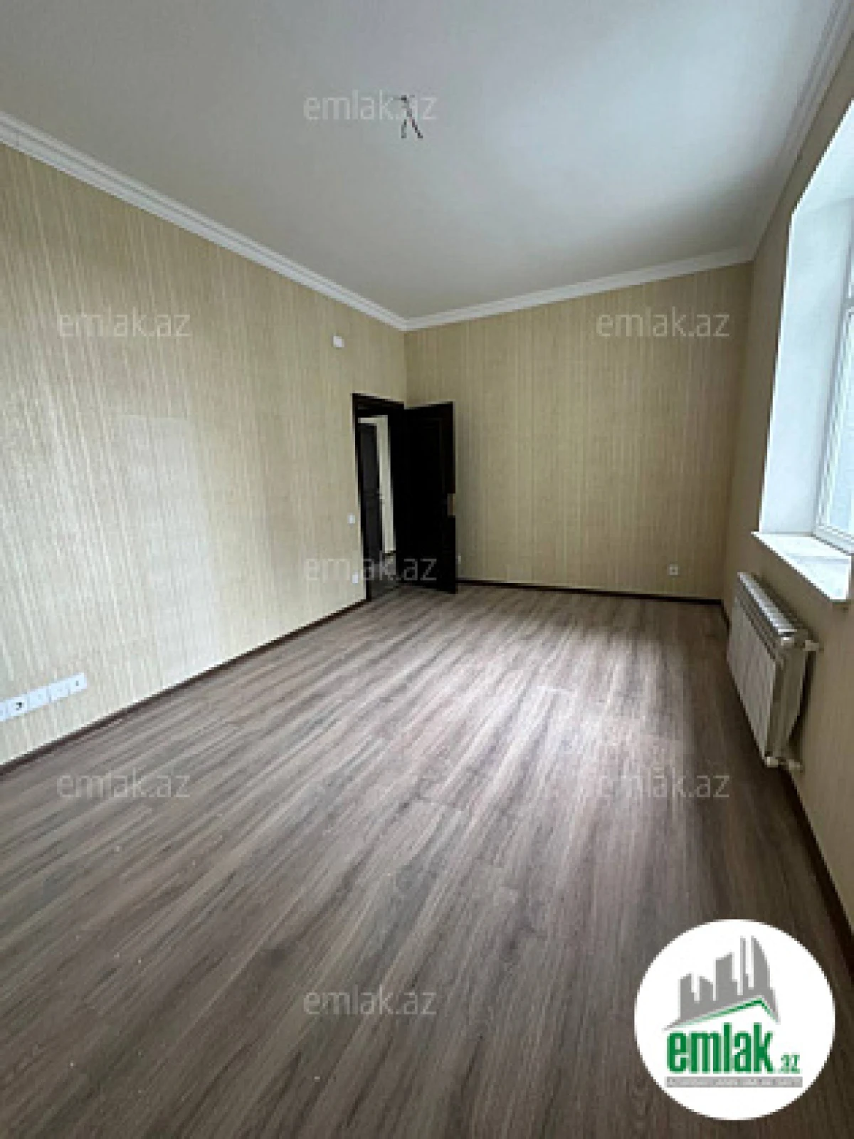 Satılır 3 otaqlı yeni tikili 77 m²