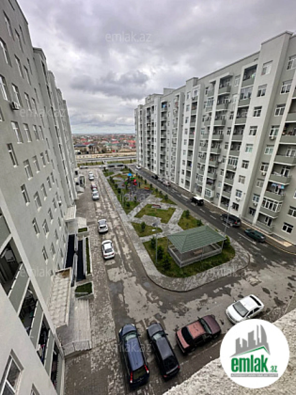 Satılır 3 otaqlı yeni tikili 77 m²