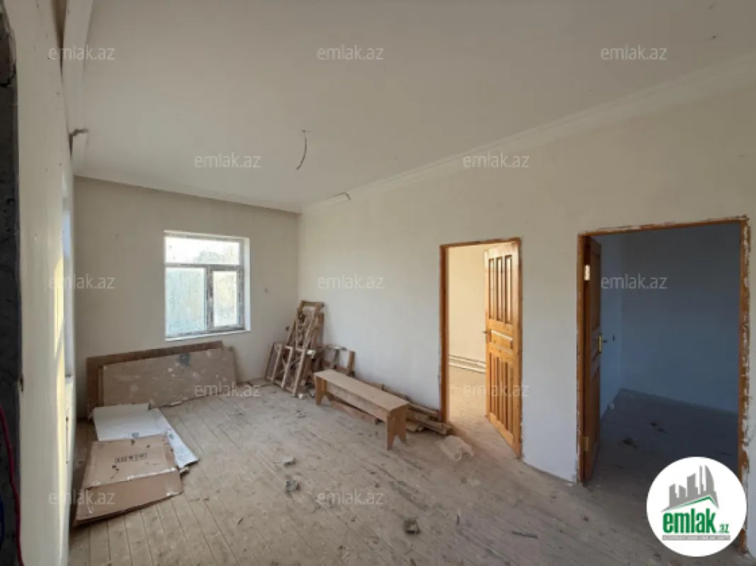 Satılır 3 otaqlı mənzil 47.4 m²