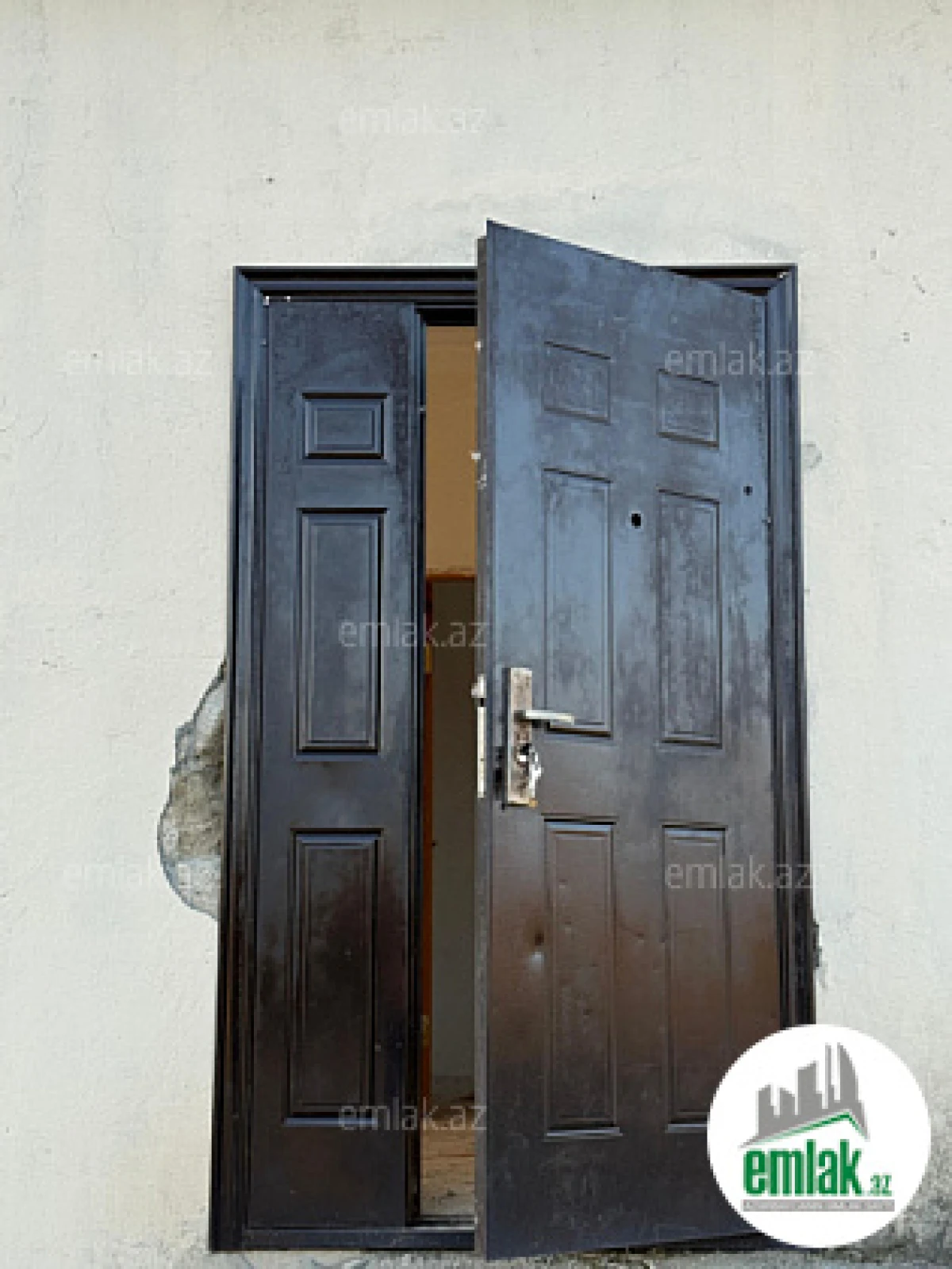 Satılır 3 otaqlı mənzil 47.4 m²