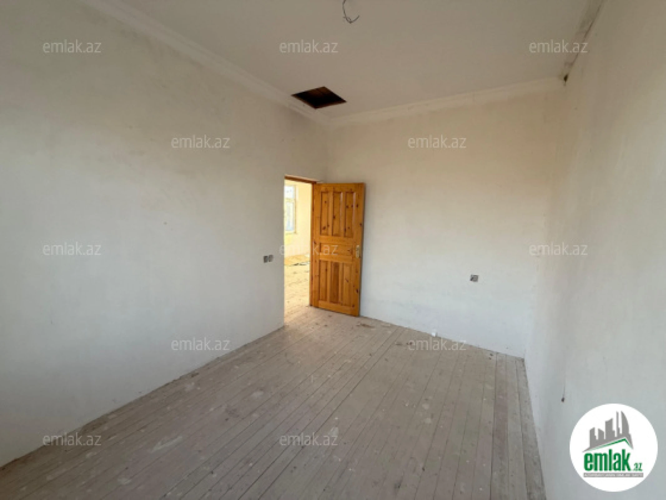 Satılır 3 otaqlı mənzil 47.4 m²
