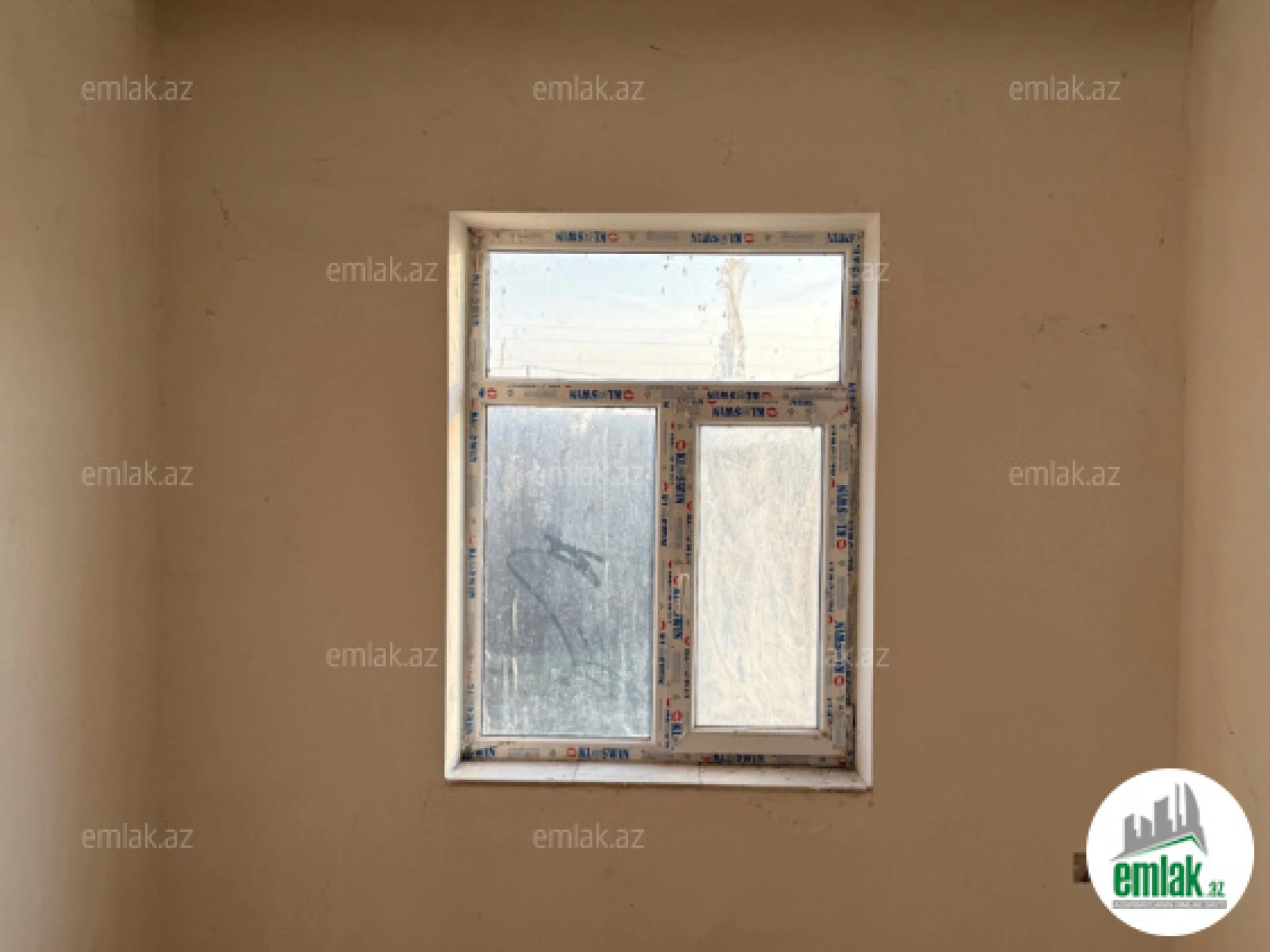 Satılır 3 otaqlı mənzil 47.4 m²