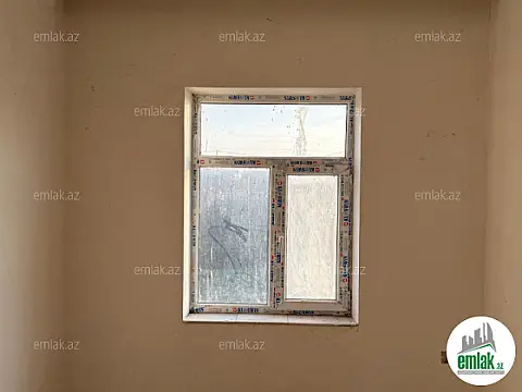 Satılır 3 otaqlı mənzil 47.4 m²