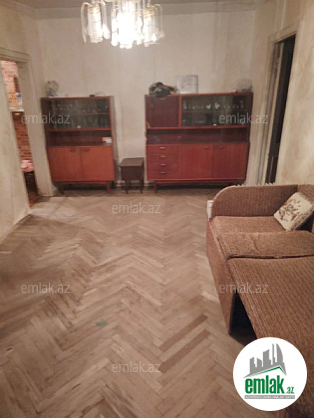 Satılır 2 otaqlı köhnə tikili 50 m²