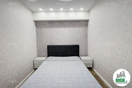 Satılır 3 otaqlı yeni tikili 85 m²
