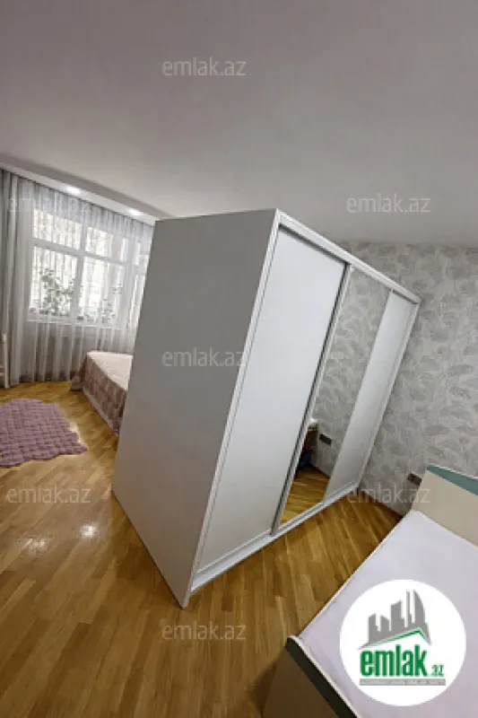 Satılır 2 otaqlı yeni tikili 60 m²