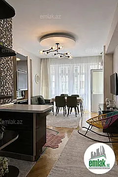 Satılır 2 otaqlı yeni tikili 60 m²