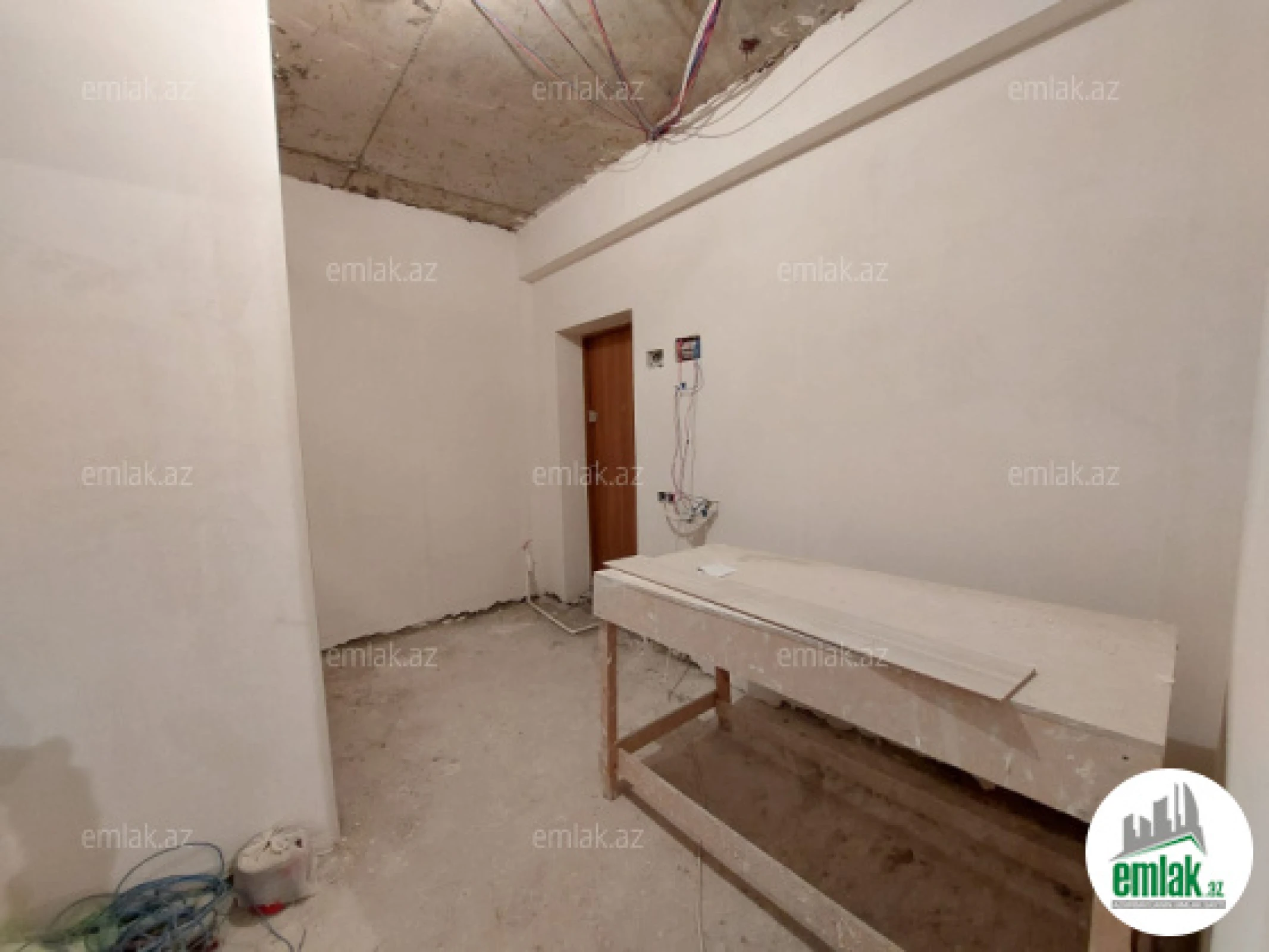 Satılır 2 otaqlı yeni tikili 60.6 m²
