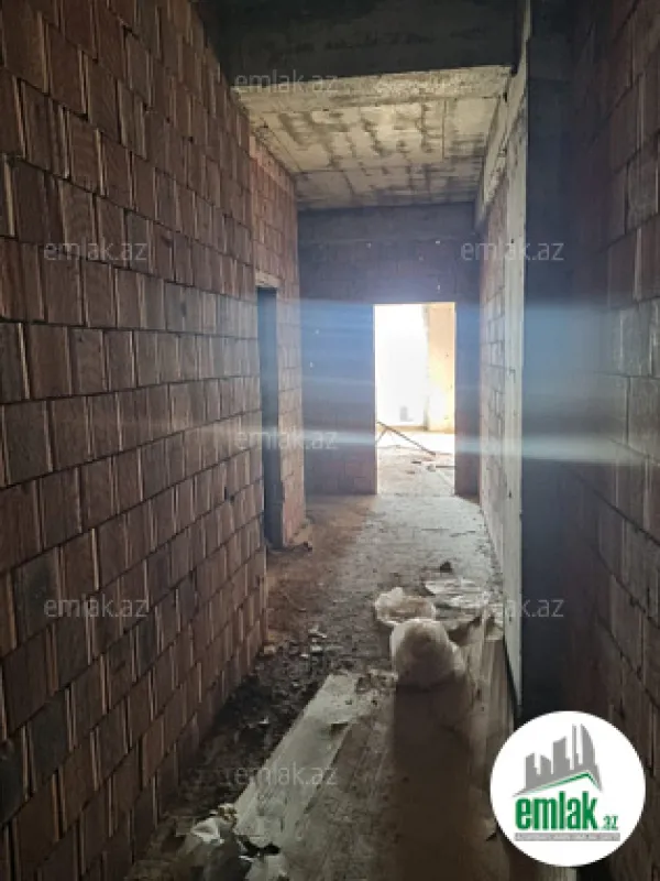 Satılır 3 otaqlı yeni tikili 155 m²