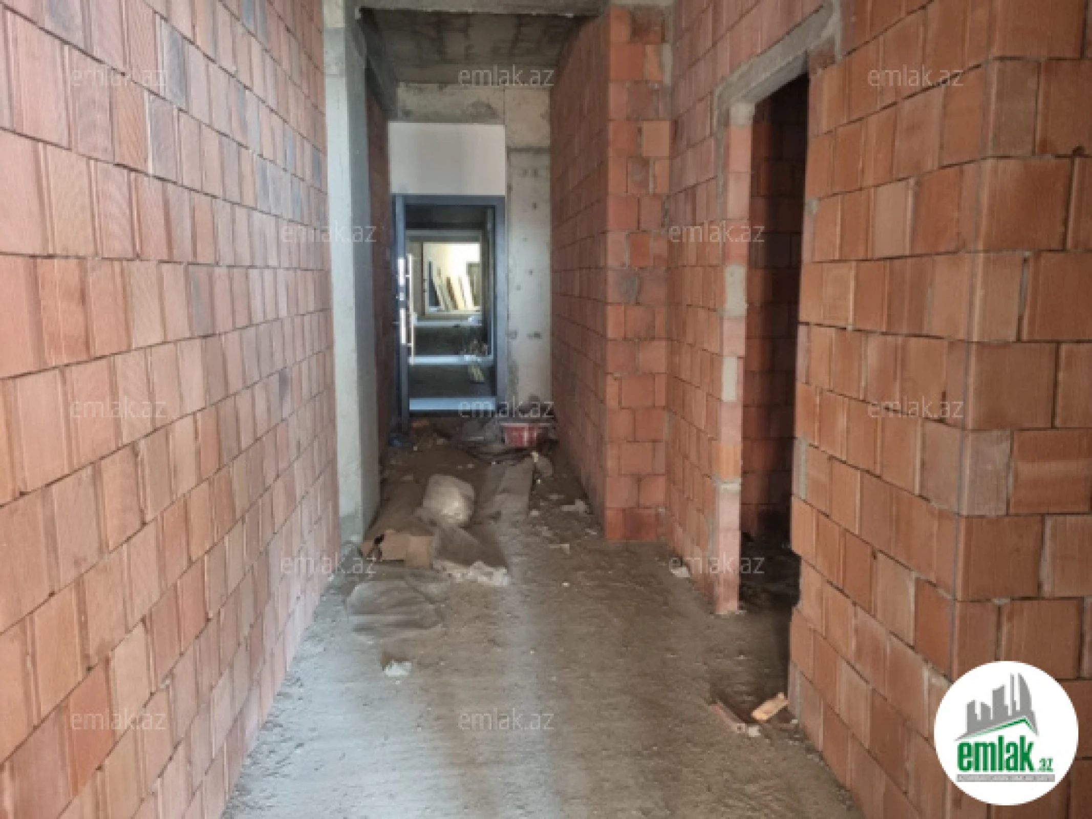Satılır 3 otaqlı yeni tikili 155 m²
