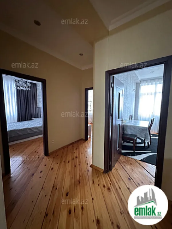 Satılır 3 otaqlı yeni tikili 105 m²