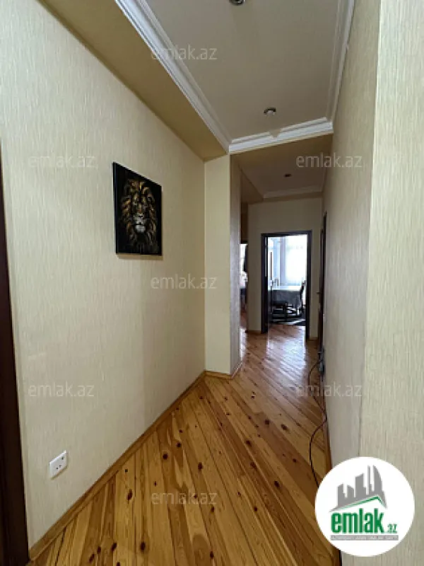 Satılır 3 otaqlı yeni tikili 105 m²