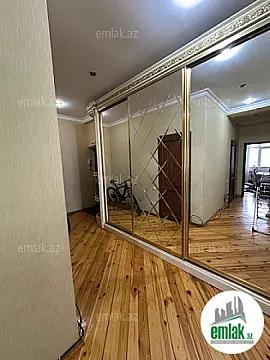 Satılır 3 otaqlı yeni tikili 105 m²