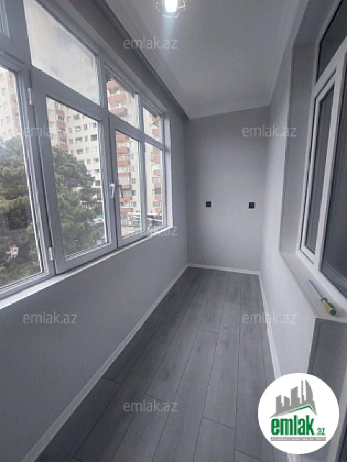 Satılır 3 otaqlı köhnə tikili 60 m²