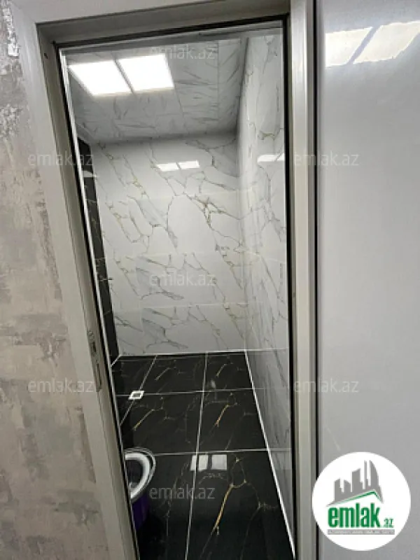 Satılır 3 otaqlı köhnə tikili 60 m²