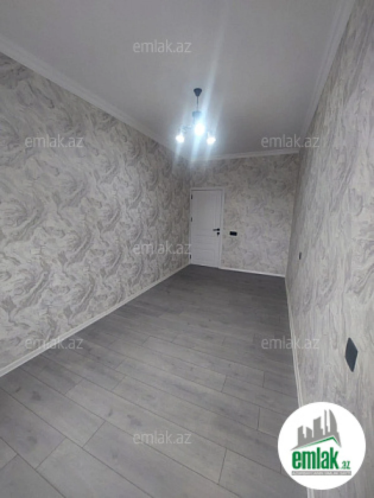 Satılır 3 otaqlı köhnə tikili 60 m²
