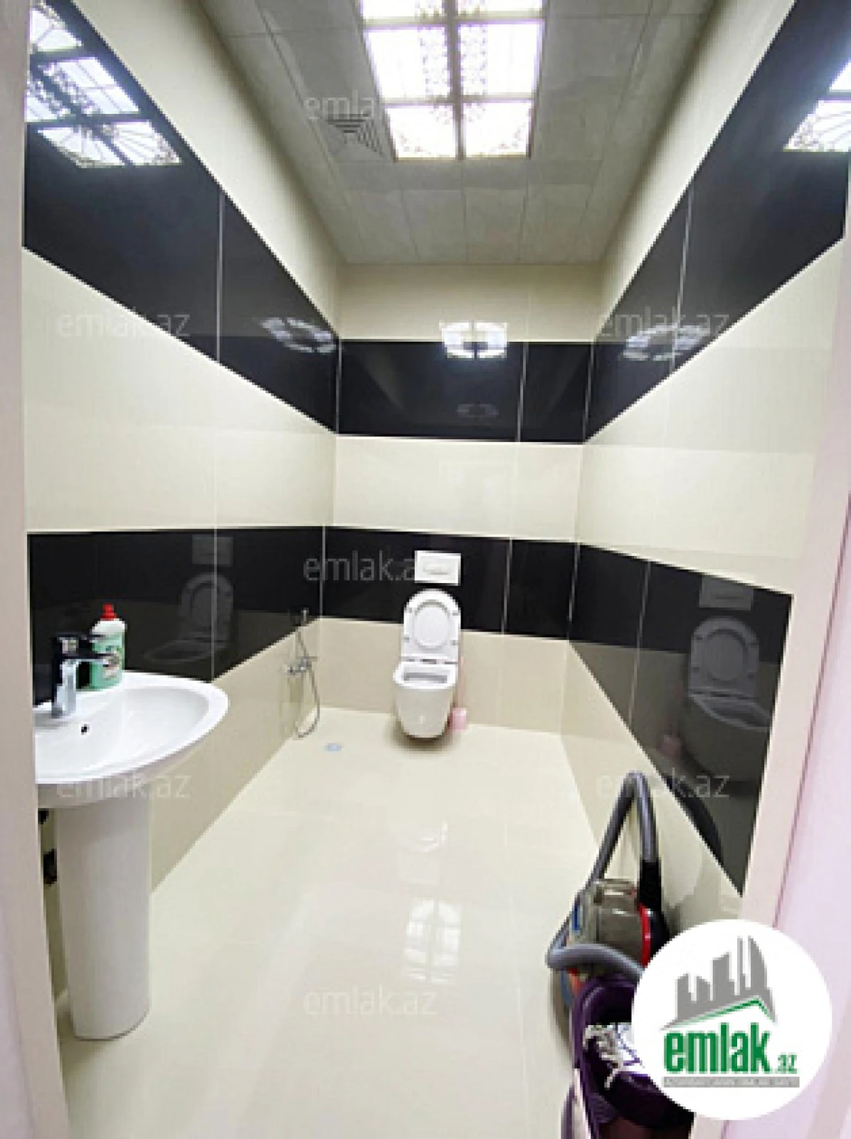 Satılır 3 otaqlı yeni tikili 103 m²