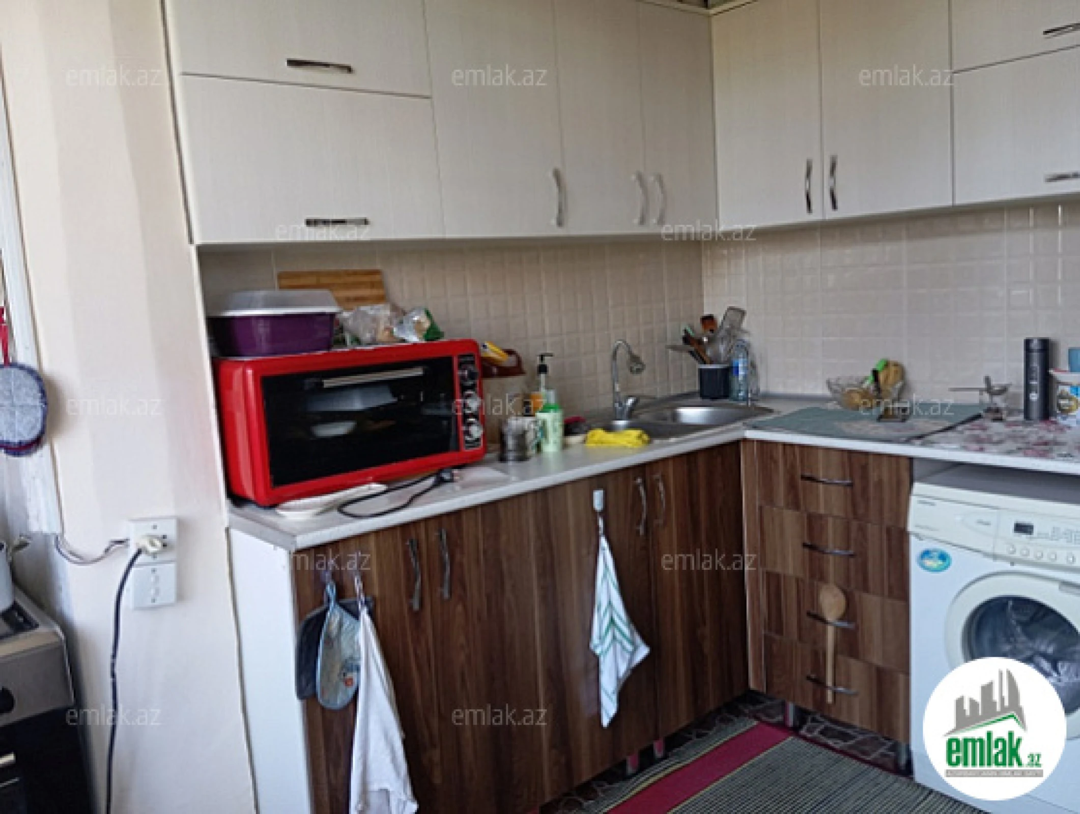 Satılır 3 otaqlı köhnə tikili 85 m²