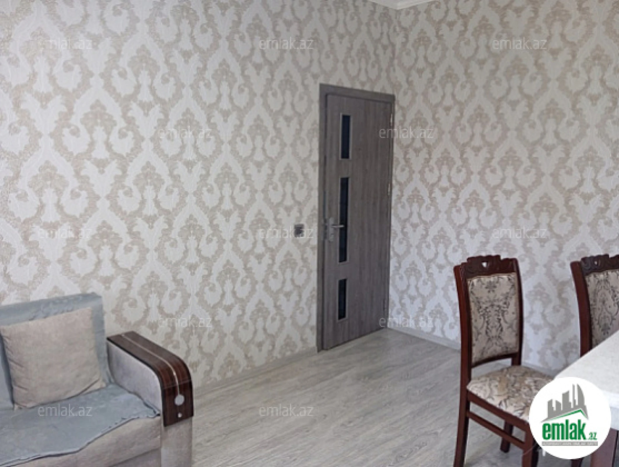 Satılır 3 otaqlı köhnə tikili 85 m²