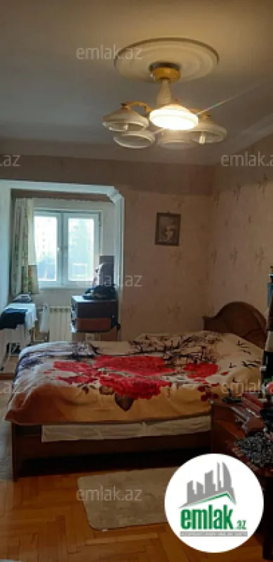 Satılır 3 otaqlı köhnə tikili 42 m²