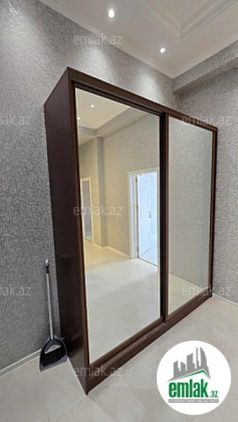 Satılır 2 otaqlı yeni tikili 70 m²